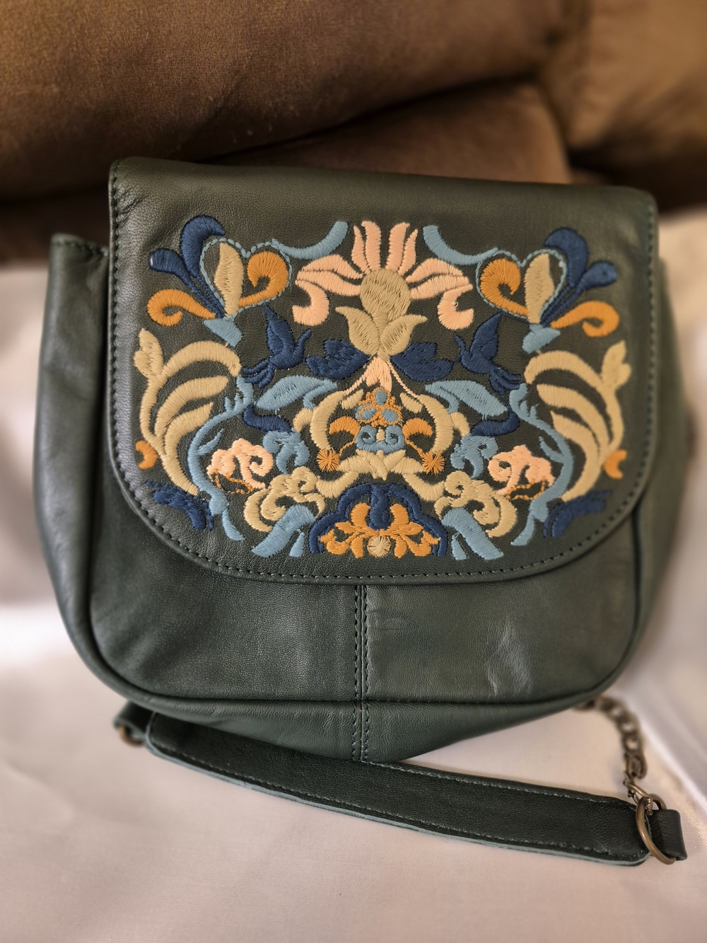 Embroidered Forest Green Shoulder Bag with Floral Motif
